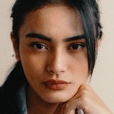 Nia Atasha — Suria