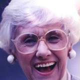 Carmen Vallejo — Yetta Finkel