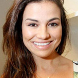 Laryssa Dias — Viviane
