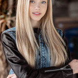 Jessica Treska — Judith