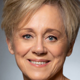 Fiona Reid — Rosie (voice)