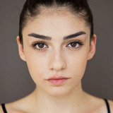 Hazar Ergüçlü — Seher Kuzgun