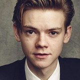 Thomas Brodie-Sangster — Robert Nobel