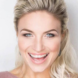 Christiane Schaumburg-Müller — Mercedes von Bech