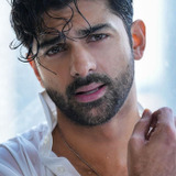 Taha Shah Badussha — Tajdar
