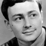 Всеволод Абдулов — Пётр Соловьев (Петюня)