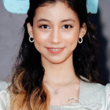 Shofia Shireen — Risa (Teen)