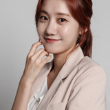 Jung Min-ah — young Chae Ok