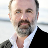 Lorcan Cranitch — DI Paul Hitchens