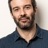 Gustavo Vaz — César