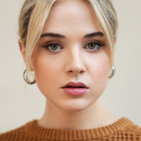 Emi Chicoine — Stella Launière