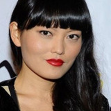 Hana Mae Lee — Christina Smalls (voice)