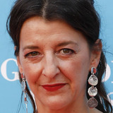 Goizalde Núñez — María Lourdes Salgado