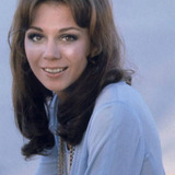Kathryn Leigh Scott — Maggie Evans