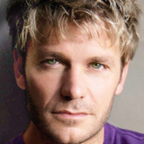 Vic Mignogna — Capitaine James T Kirk