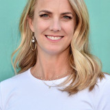Kelly Campbell — Jane Quinn (née Piper)