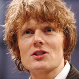 Джулиан Райнд-Татт — Johnnie Stewart