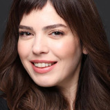 Merve Akaydın — Uzman Çavuş Aslı (Eslim)