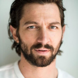 Michiel Huisman — Steven Crain