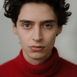 Эрен М. Гюверчин — Jannis Straube