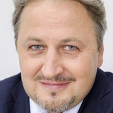 Альберт Бартош — shareholder