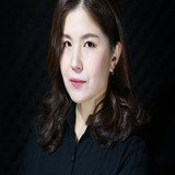 Choi Yoon-kyung — Chief Priest Seol joo