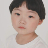 Kim So-min — child patient