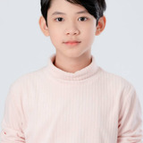 Sirapob Patomkanbuth — Young Tao