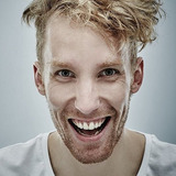 Tomáš Dianiška — Mlíko