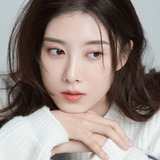 Цао Фэй Жань — Jiang Yi