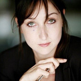 Marie Bouvier — 旁白