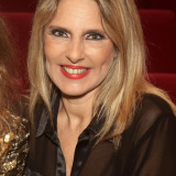 Paula Marcelo — Odete