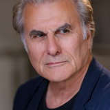 Oliver Cotton โ Cesare Borgia