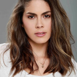 Katherine Castrillón — Liz Cruz