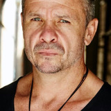 Мэтт Нэйбл — Travis