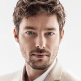 Jan Cornet — Max Delgado