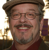 Joe Alaskey — Narrator (voice)