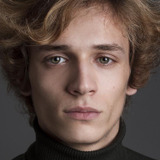 Vicente Gil — Roberto