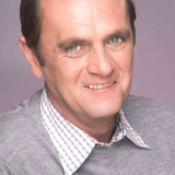 Bob Newhart — George Stoody