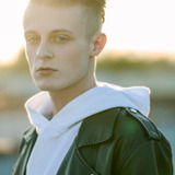 Брэкстон Хейл — Human #90
