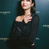 有末麻祐子 — Erika Satonaka