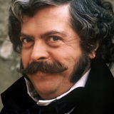 Marc Dudicourt — Émile / Académicien / Homme qui veut changer d'opinion sur son beau-frère / Homme qui veut changer sa date de naissance / Homme qui a gagné deux fois la suite royale