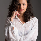 Alyne Fernandes — Aurora