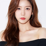 Lee Hwa-Kyum — Secretary Kim Eun-Jung