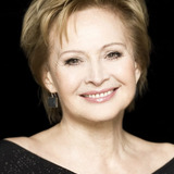 Grażyna Barszczewska — Nina Strzegomska