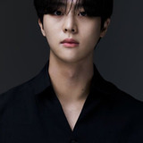 Kim Moo-joon — Yook Jung-hwan