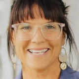 Lyndsay Lamb — Self - Host