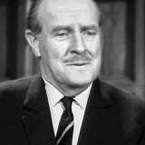 Robert Raglan — Det. Inspector, Det. Insp. Heath