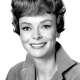 Джун Локхарт — Dr. Maureen Robinson