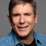 Carlos Mata — Rómulo García